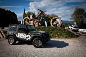 , Świat Jeepa w&nbsp;Harley Village