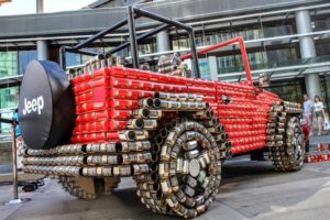 Jeep Wrangler zbudowany z puszek