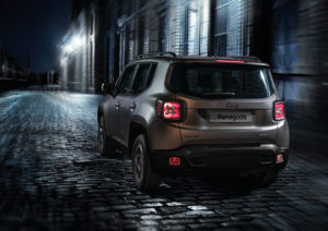 Jeep Renegate Night Eagle tył