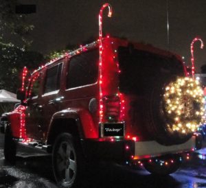 Jeep w świątecznym klimacie
