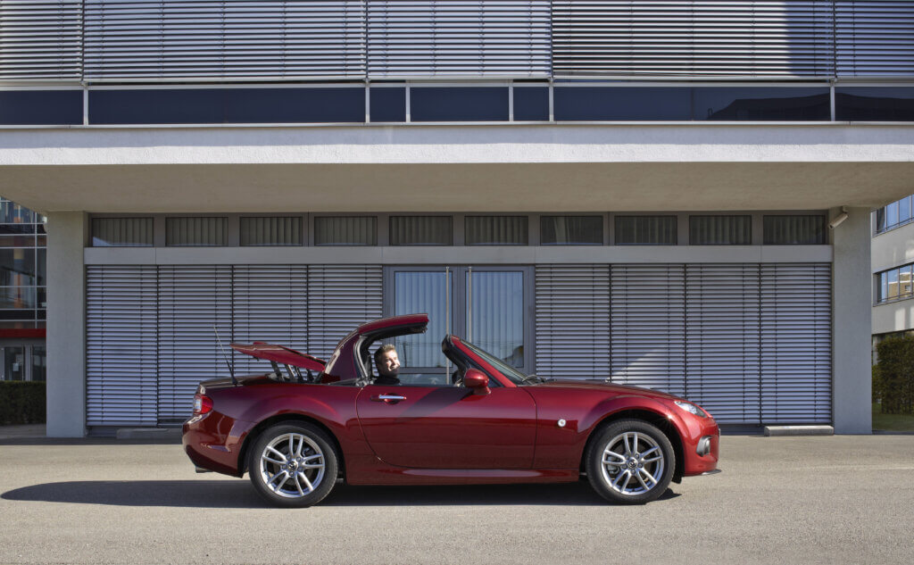 mazda, Jak powstała Mazda MX-5? Historia najpopularniejszego roadstera w&nbsp;historii motoryzacji