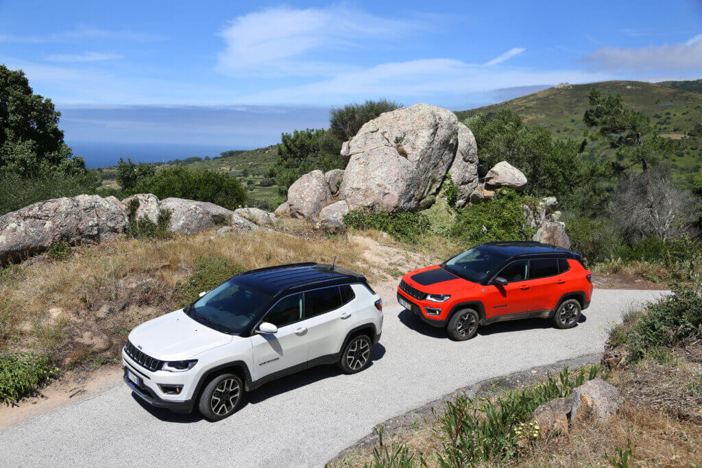Jeep Compass przez internet