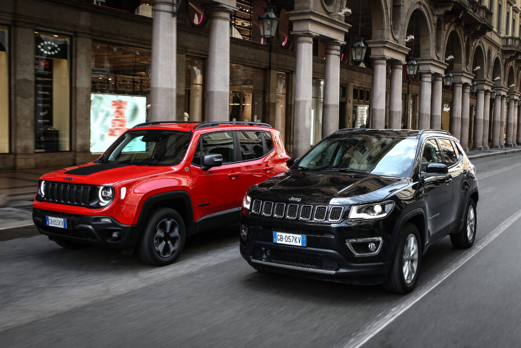 Hybrydowe Jeepy plug-in