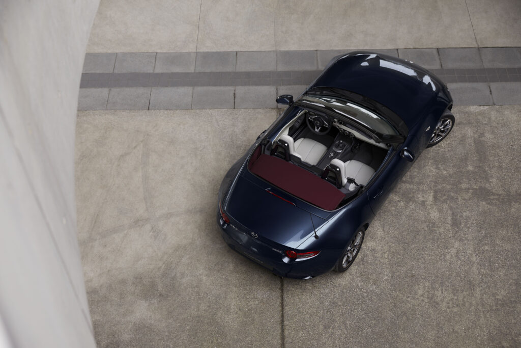 Mazda roadster
